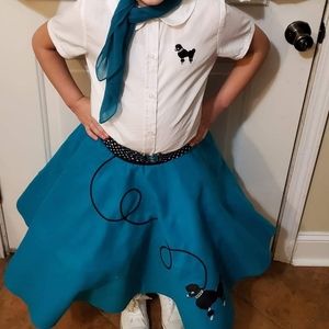 Girl's size 8 50's costume